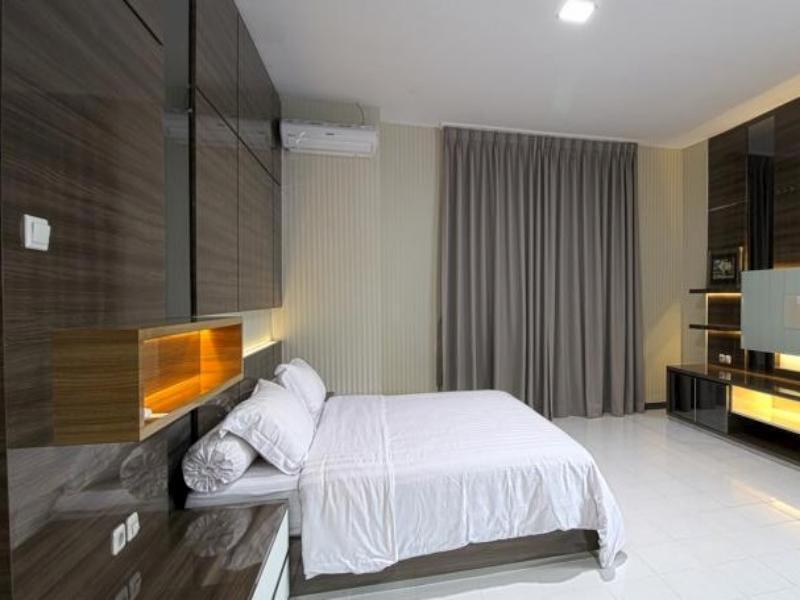 Twin Star Hotel Solo Eksteriør billede